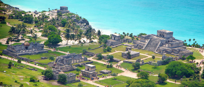 Yacimiento de Tulum en la Riviera Maya