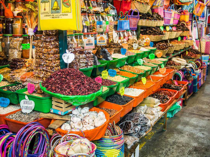 Mercado Benito Juárez en la capital del estado