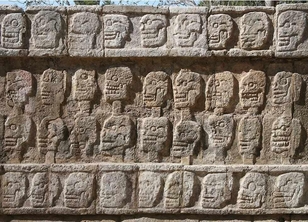 Plataforma de las Calaveras en Chichén Itzá