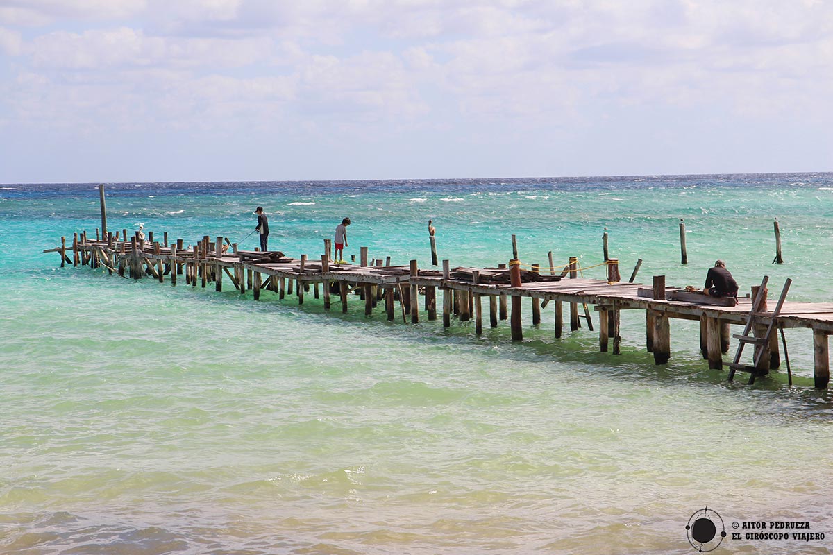 Muelle de Mahahual, destino de cruceros de la Costa Maya en el Caribe mexicano