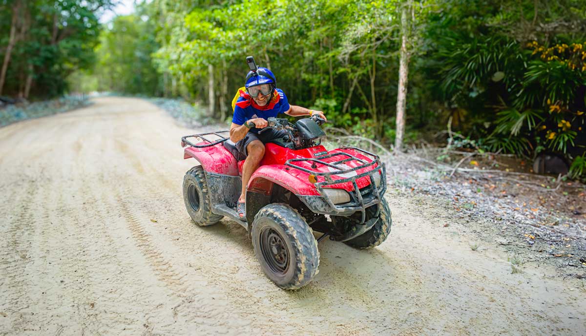 Excursión en cuatrimotos en la isla de Cozumel